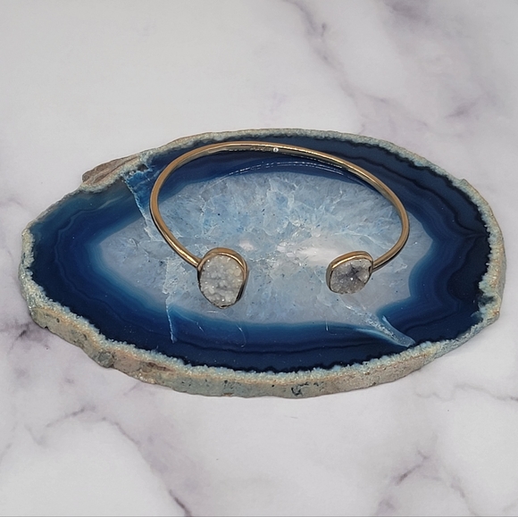 SALE 3 for $30 Stella & Dot Open Druzy Cuff in Gold - Picture 1 of 4